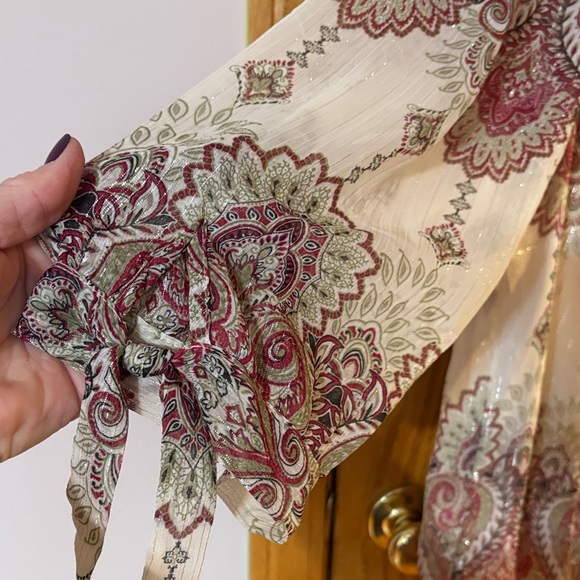 Westport Cream & Burgundy Paisley Blouse with Silver Metallic threads throughout - Picture 6 of 8